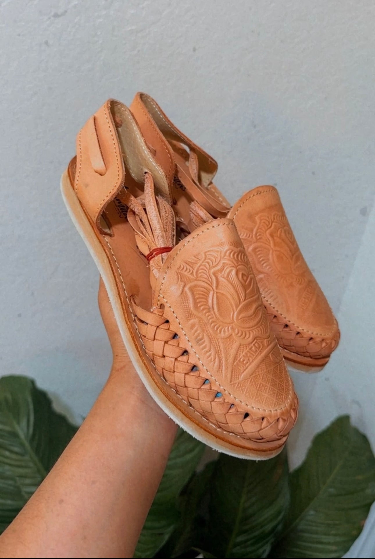 Tooled Rose Tan
