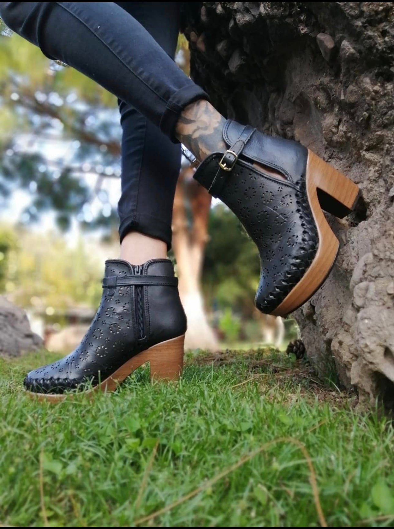 Botin Negro Lazer