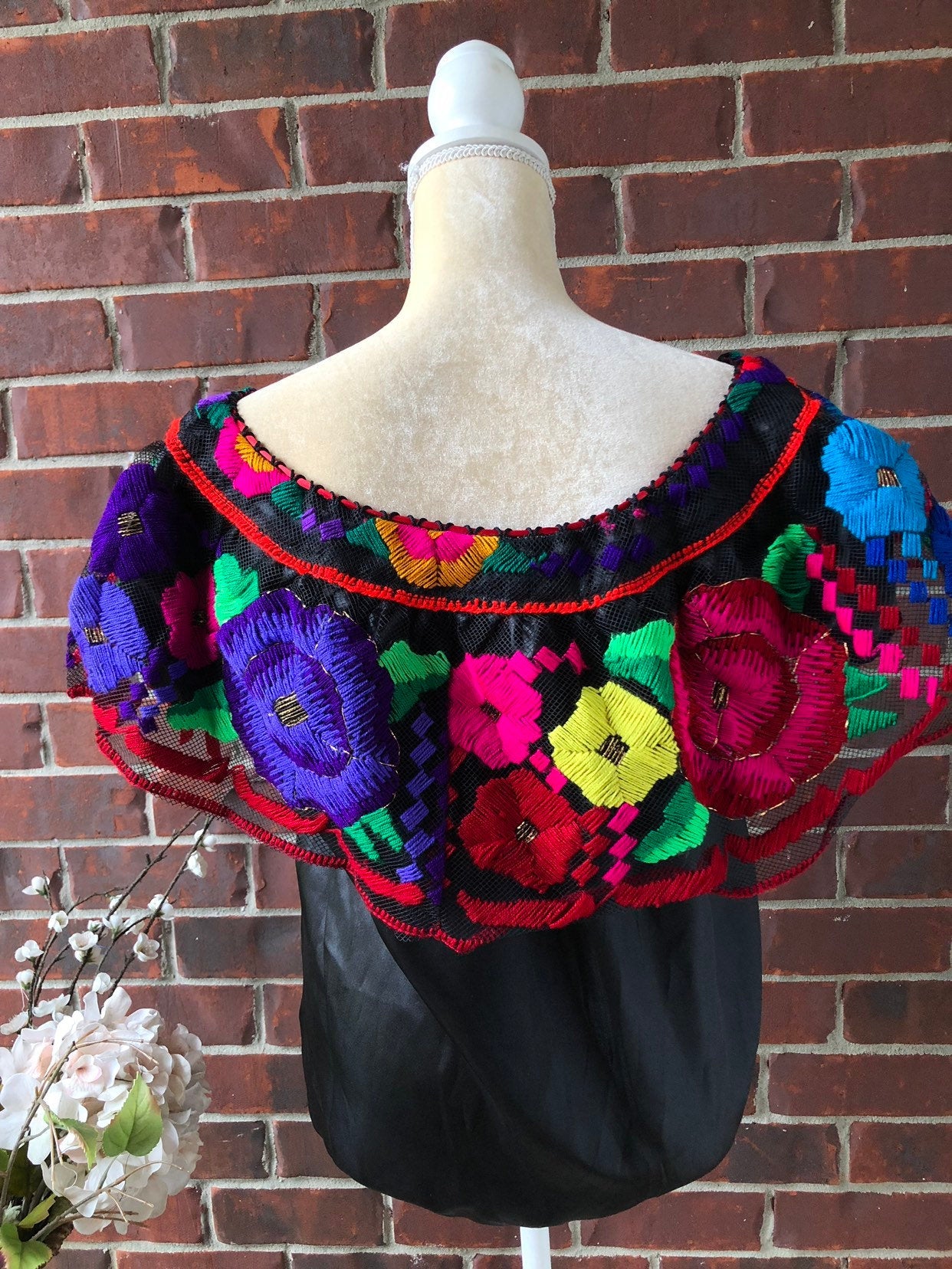 S-M Chiapas Top, Mexican Chiapaneca Blouse, Fiesta Blouse, Cinco De Mayo Top, Off shoulders Mexican Blouse, S-M