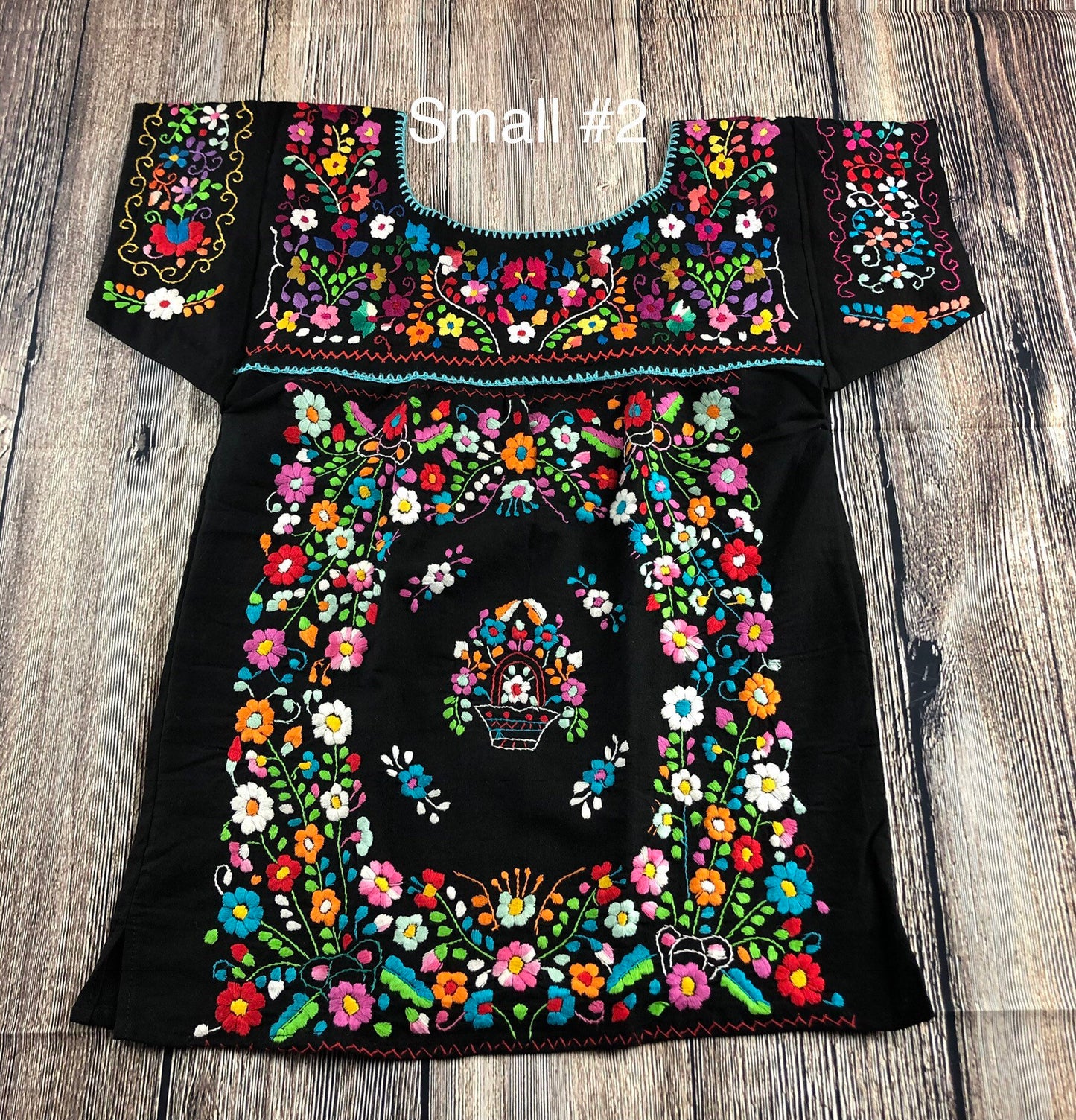 Small Mexican Rococo Embroidery Top, Fiesta Blouse Small, Hand Embroidery blouse