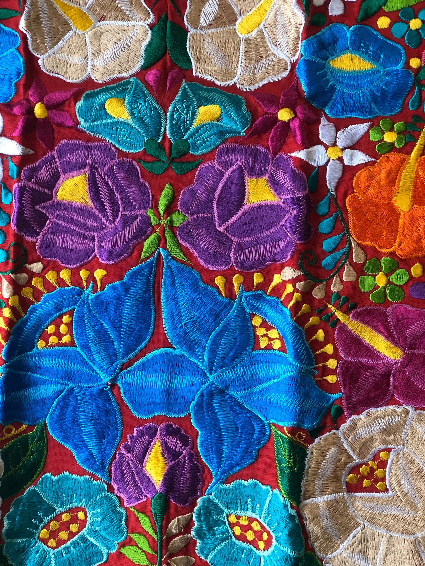 Mexican Embroidered Blouse- Fiesta Embroidery Blouse- Cinco de mayo top- SMALL -MEDIAN