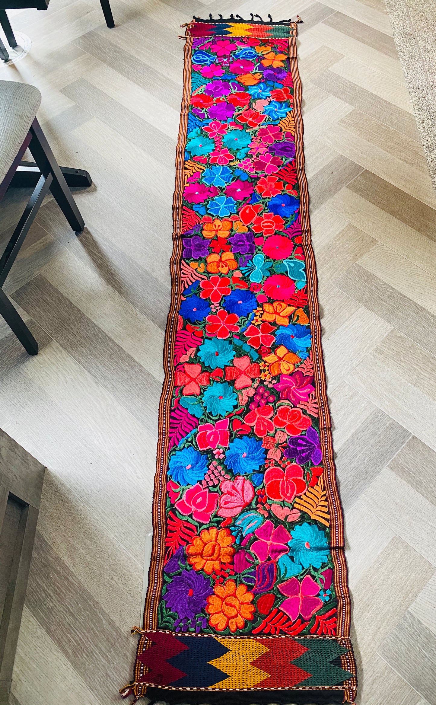 Las Flores Table Runner~ Bed Runner