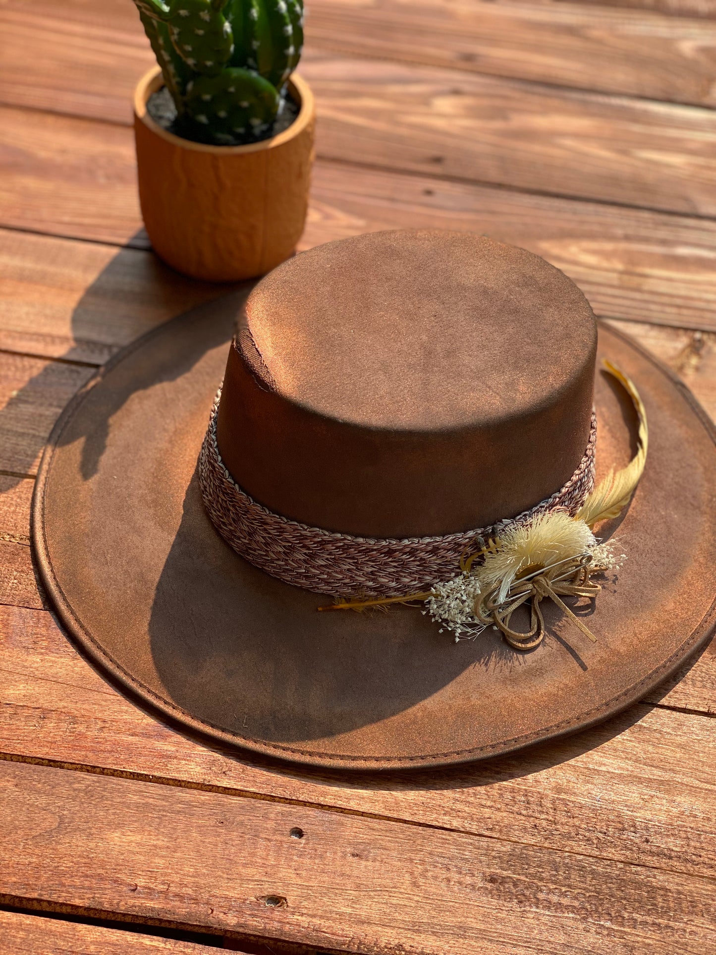Invierto Hat