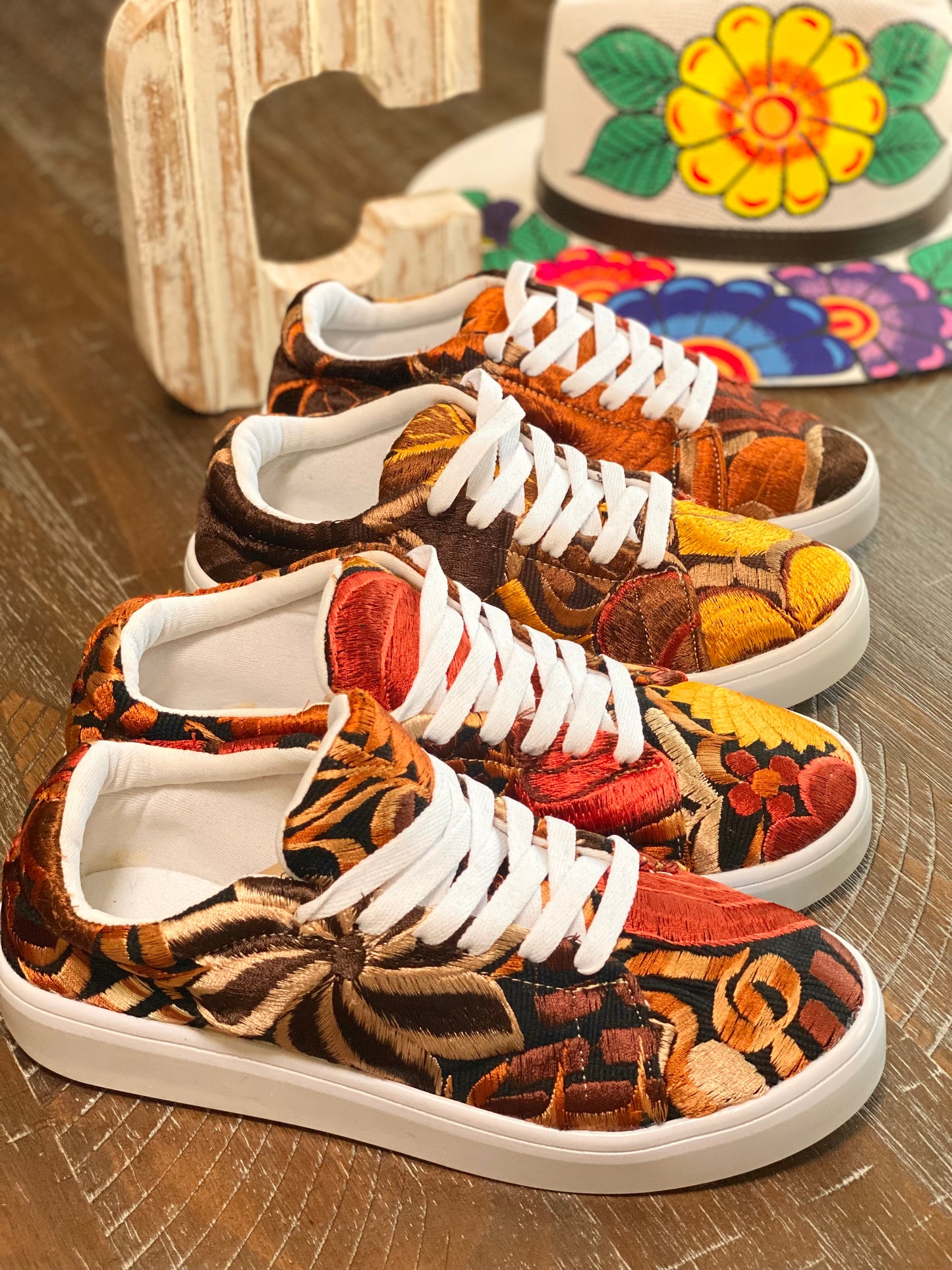 Chiapas embroidered sneakers (fall colors )