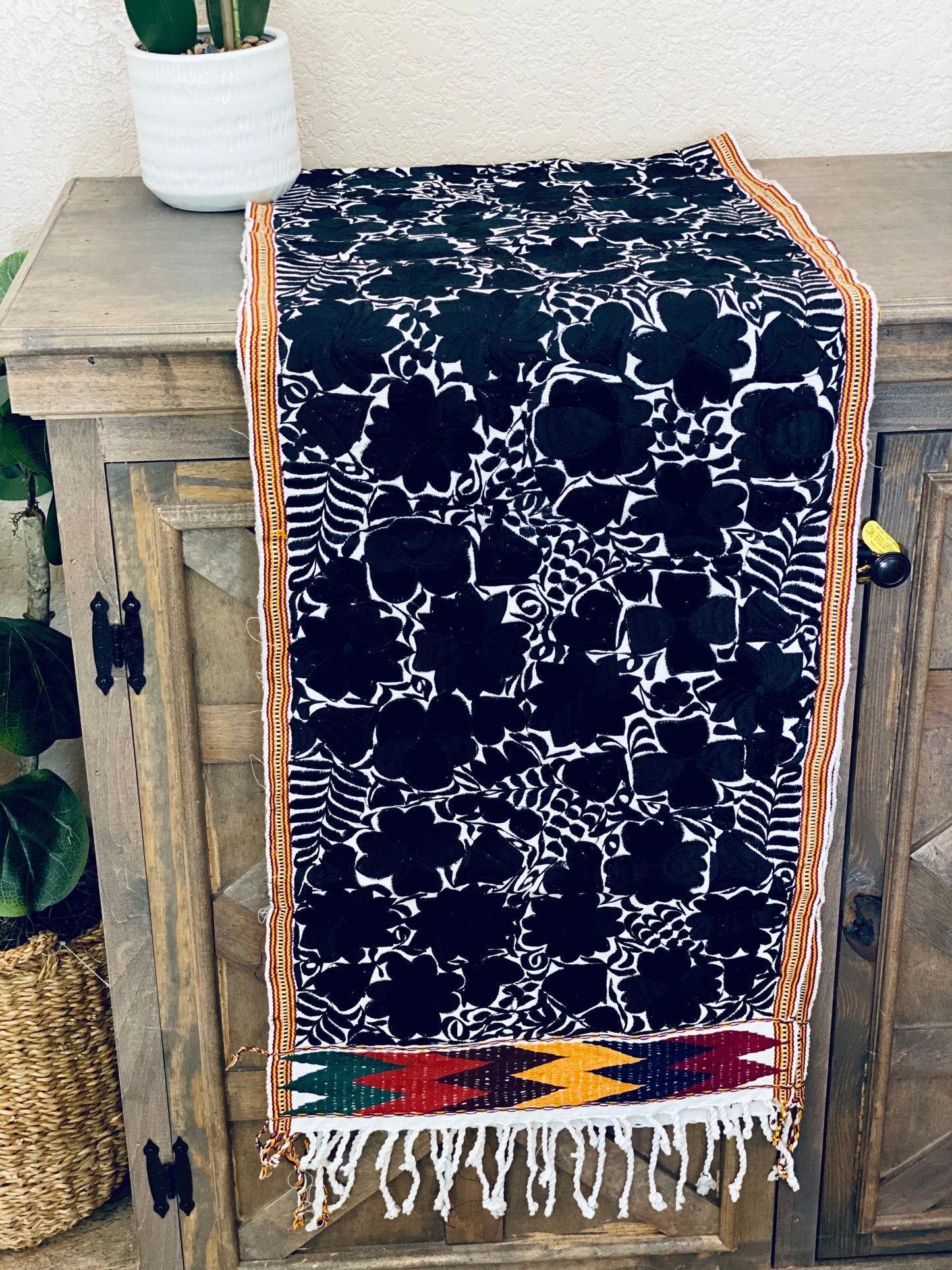 Table Runner~ Bed runner - black white