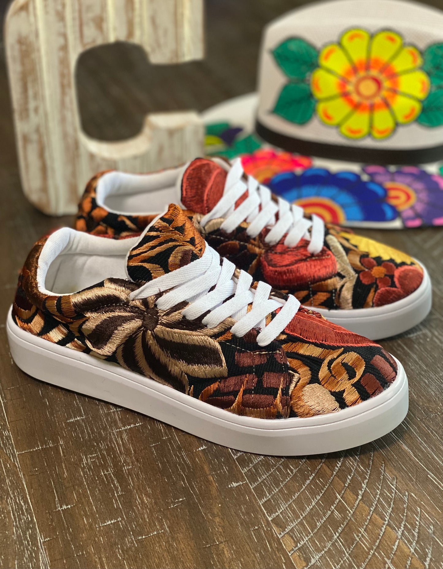 Chiapas embroidered sneakers (fall colors )