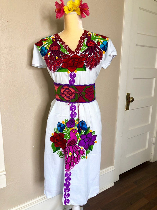Mexican Floral Embroidered Dress- S-2x - Fiesta Floral Dress- Boho Frida style - Includes Floral Belt - Freeshipping
