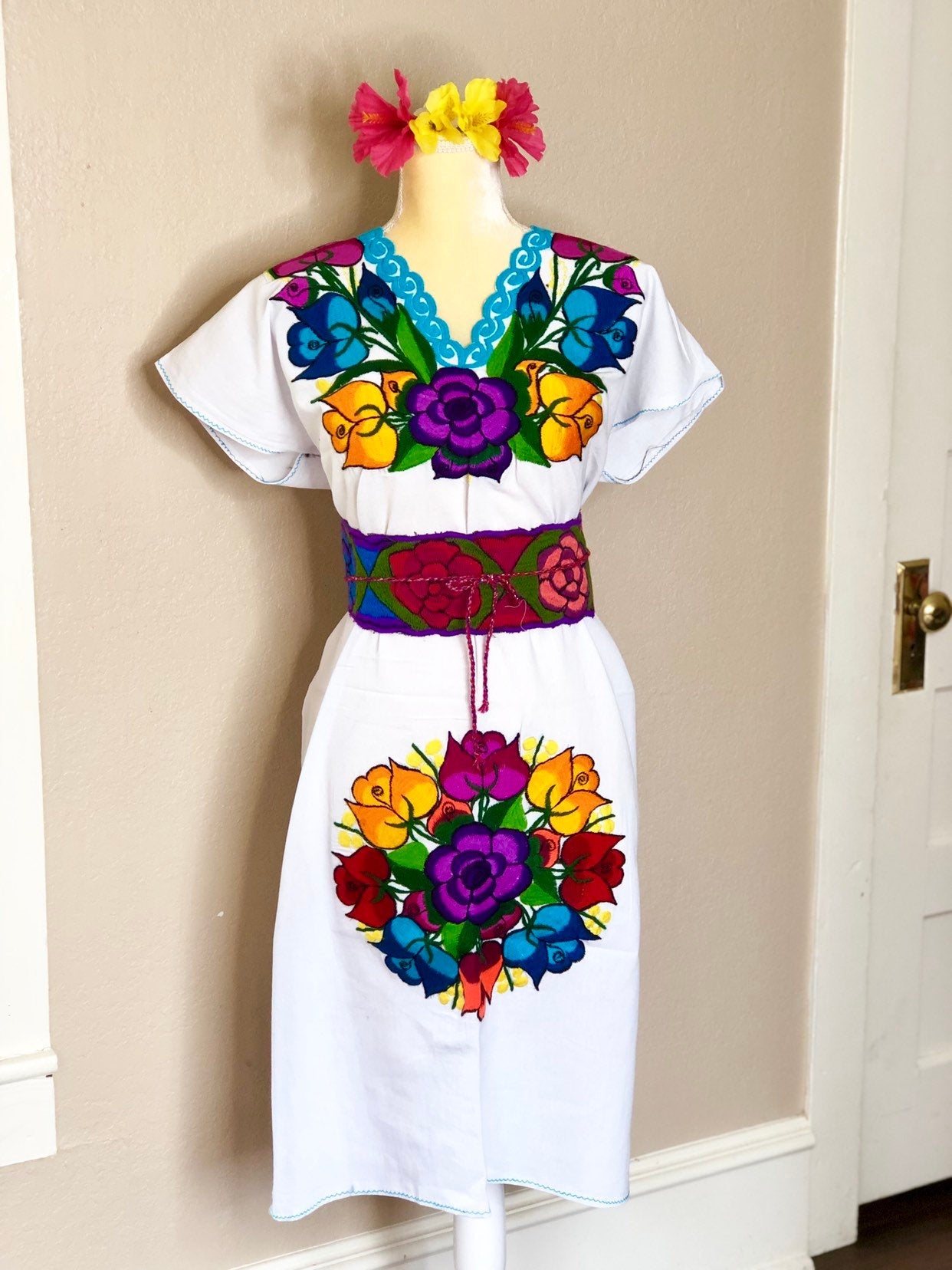 Mexican Floral Embroidered Dress- S-2x - Fiesta Floral Dress- Boho Frida style - Includes Floral Belt - Freeshipping