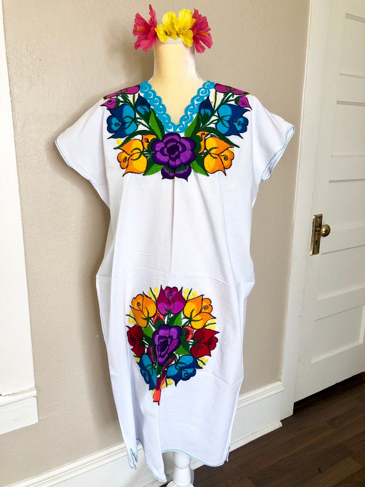 Mexican Floral Embroidered Dress- S-2x - Fiesta Floral Dress- Boho Frida style - Includes Floral Belt - Freeshipping