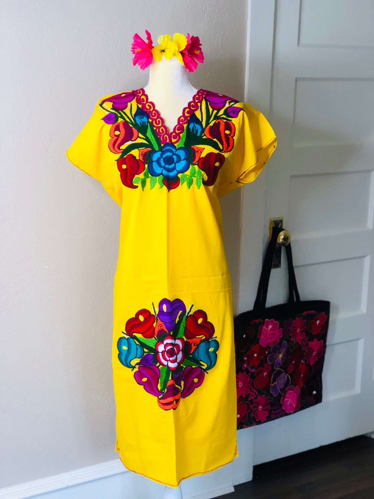 Mexican Floral Embroidered Dress- S-2x - Fiesta Floral Dress- Boho Frida style - Includes Floral Belt - Freeshipping