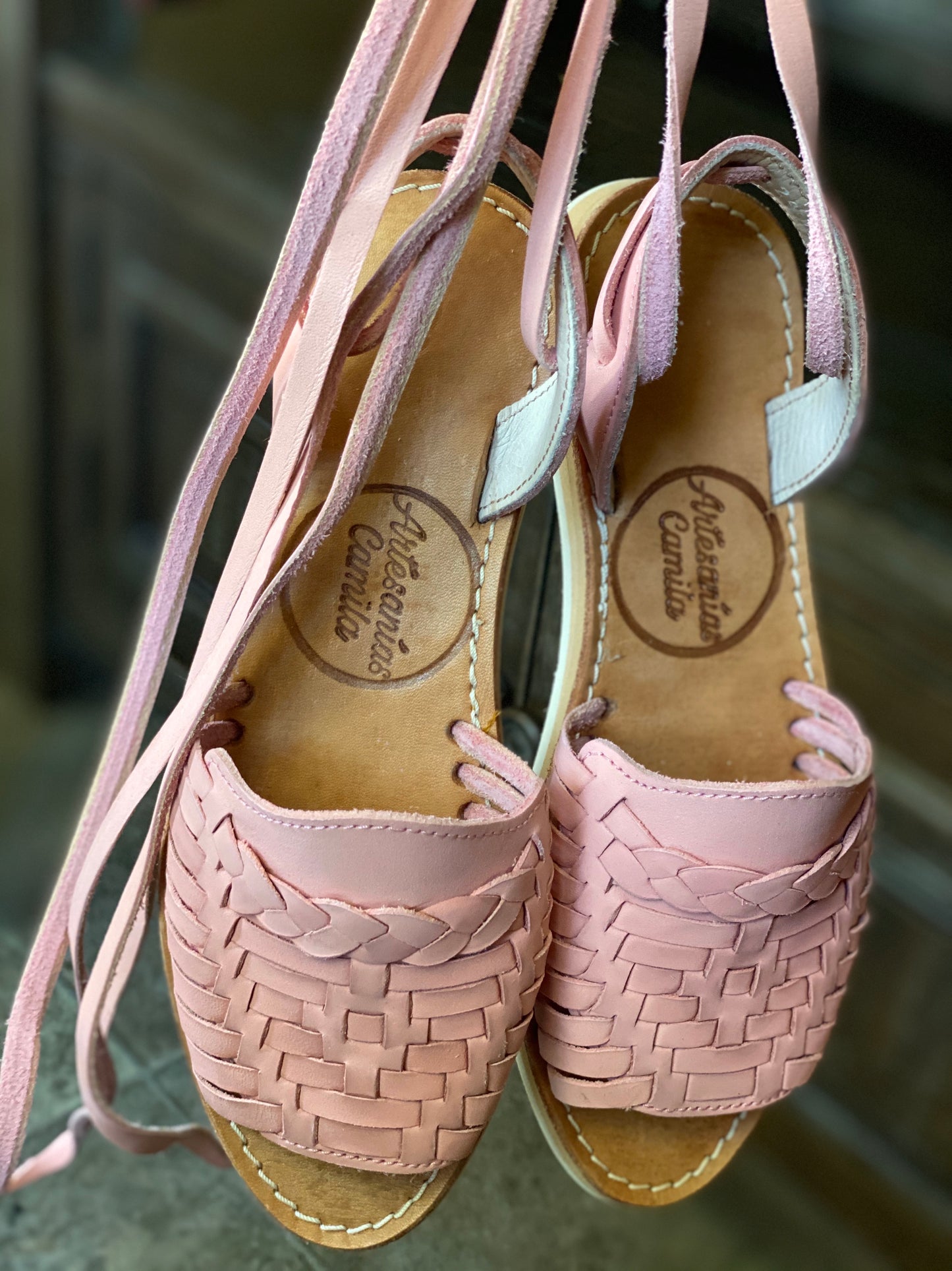 Rosita Pastel Lace - Up