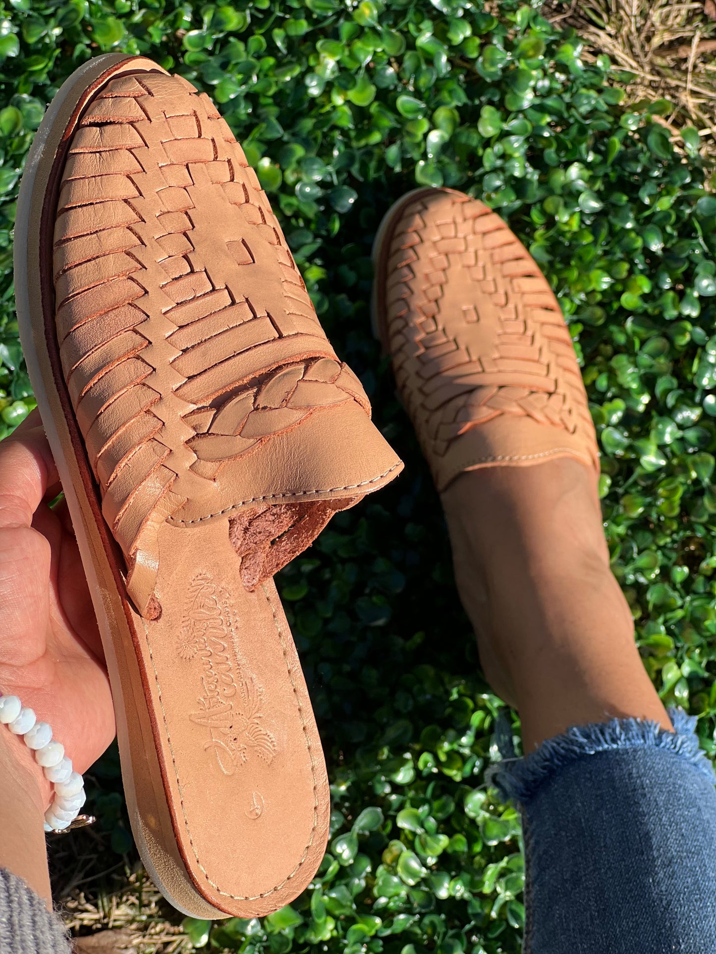 LOLITA TAN MULES